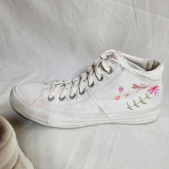 Women Converse Chuck Taylor All Star Madison Mid Top Canvas Sneaker, Size 9 US - Picture 5 of 12